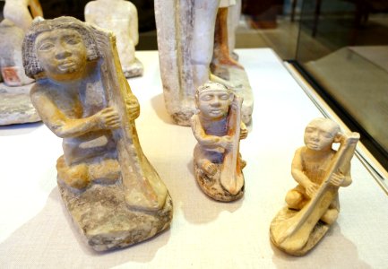 Musician statues, Giza, Egypt, Old Kingdom, Dynasty 5, c. 2477 BC, limestone, pigment - Oriental Institute Museum, University of Chicago - DSC07858