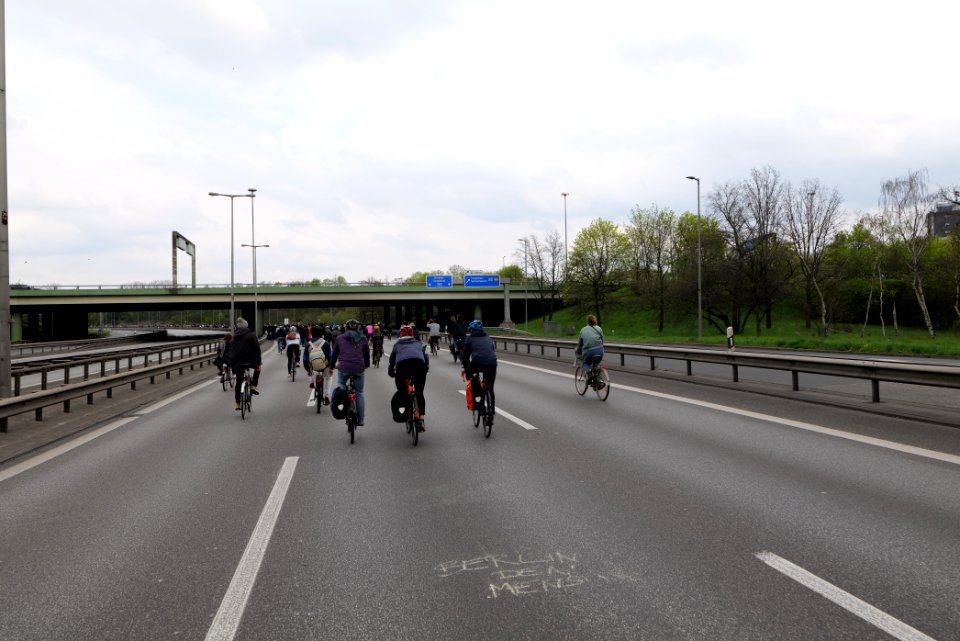 MyGruni 1st may demonstration Berlin 2021 Grunewald to Hermannplatz 66