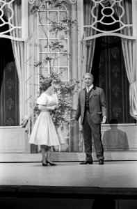 Musical The Sound of Music , repetitie in Carré, Johan Heesters en Mieke Bos t, Bestanddeelnr 915-9768