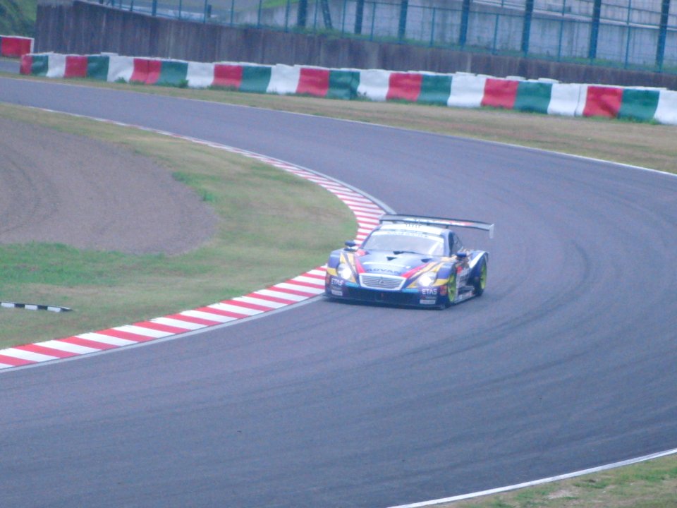 No.19 WedsSport ADVAN SC430 at 2011 Pokka GT Summer Special (3)