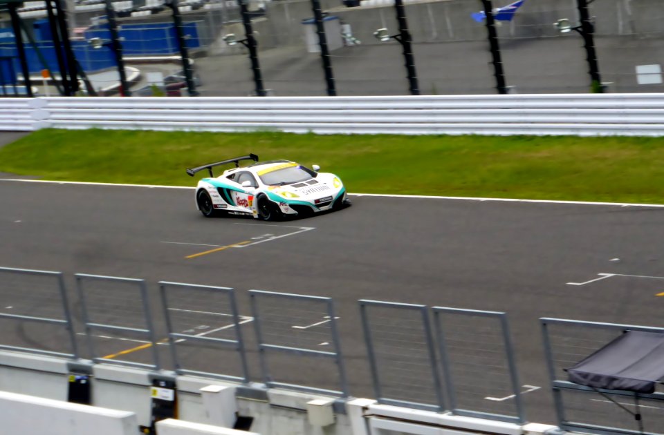 No.2 SYNTIUM Apple MP4-12C at 2014 SUPER GT SUZUKA TEST (7)