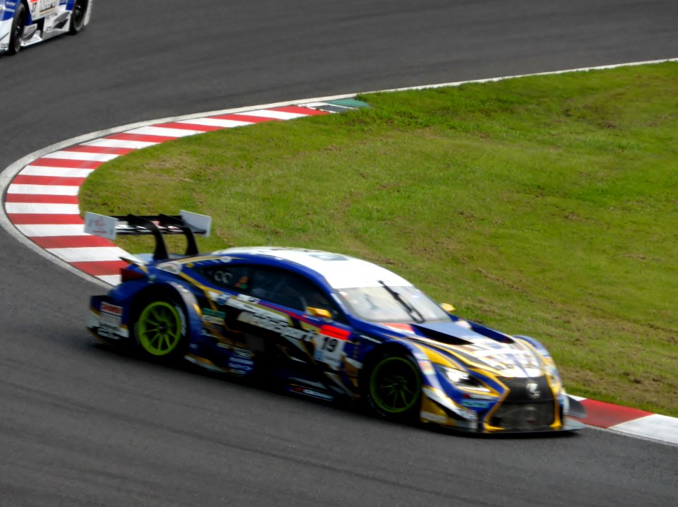 No.19 WedsSport ADVAN RC F at 2014 pokka sapporo 1000km (6)