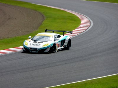 No.2 SYNTIUM Apple MP4-12C at 2014 pokka sapporo 1000km (1)