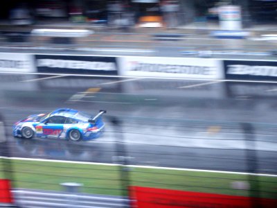 No.25 ZENT Porsche RSR at 2011 Pokka GT Summer Special (3)