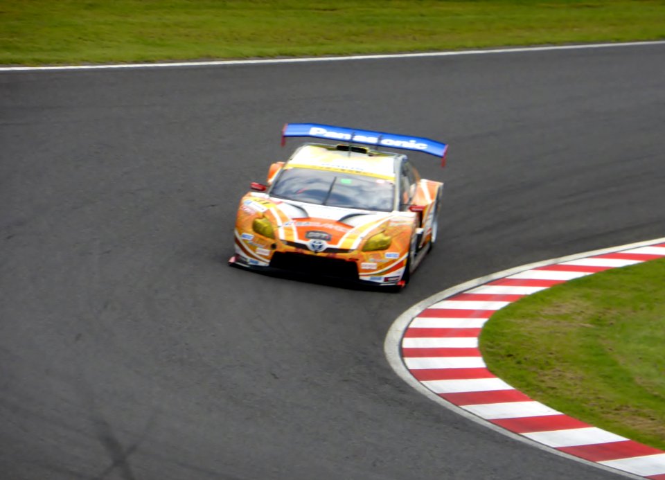 No.31 OGT Panasonic PRIUS at 2014 pokka sapporo 1000km (6)