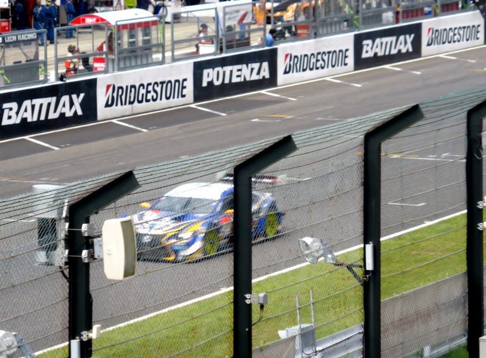 No.19 WedsSport ADVAN RC F at 2014 pokka sapporo 1000km (7)