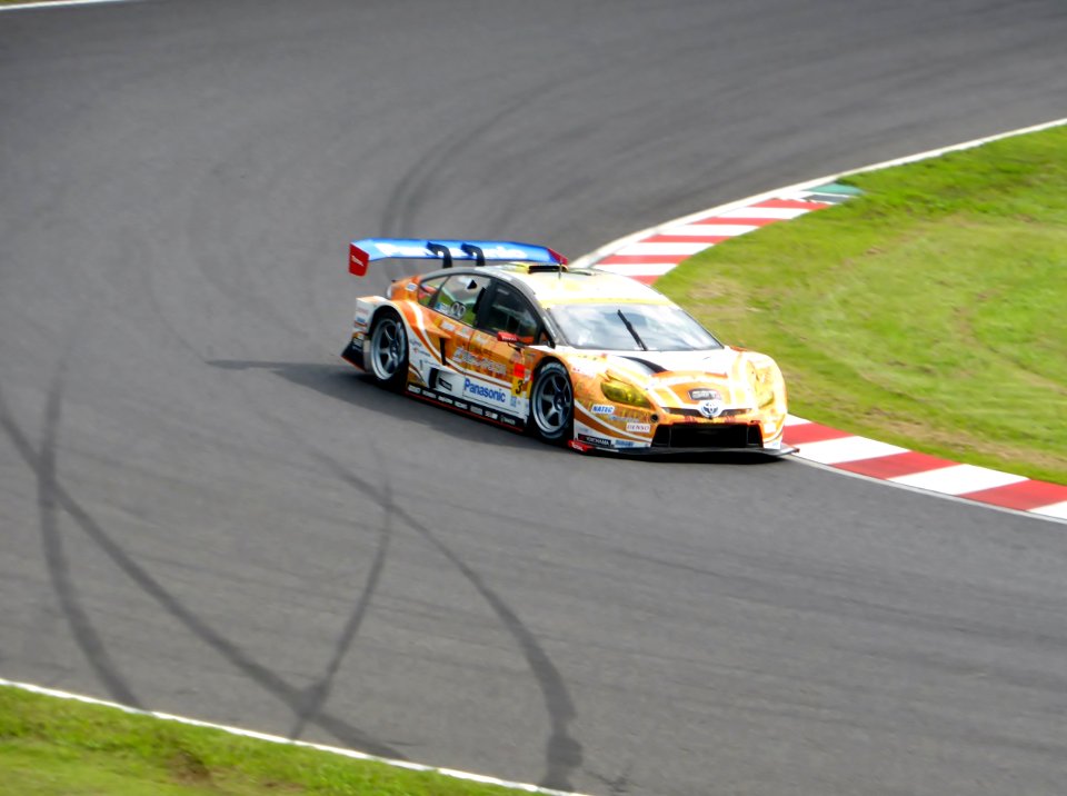No.31 OGT Panasonic PRIUS at 2014 pokka sapporo 1000km (10)