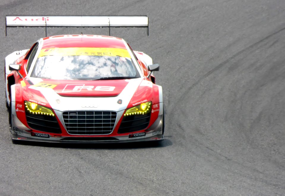 No.21 Audi R8 LMS ultra at 2014 pokka sapporo 1000km (5)