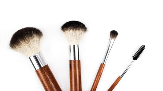 Makeup make up applying