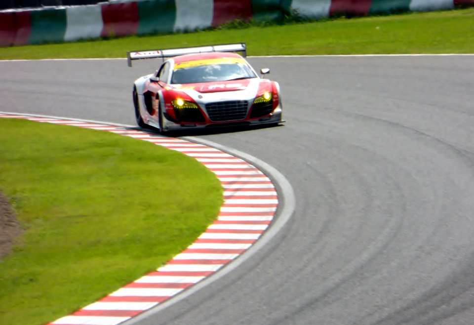 No.21 Audi R8 LMS ultra at 2014 pokka sapporo 1000km (2)