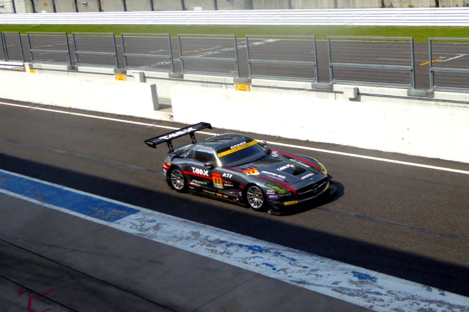 No.11 GAINER TANAX SLS at 2015 Suzuka Tire Test (11)
