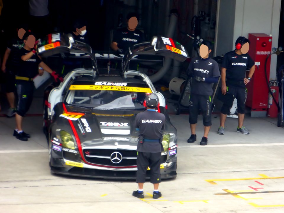 No.11 GAINER TANAX SLS at 2015 Suzuka Tire Test (2)