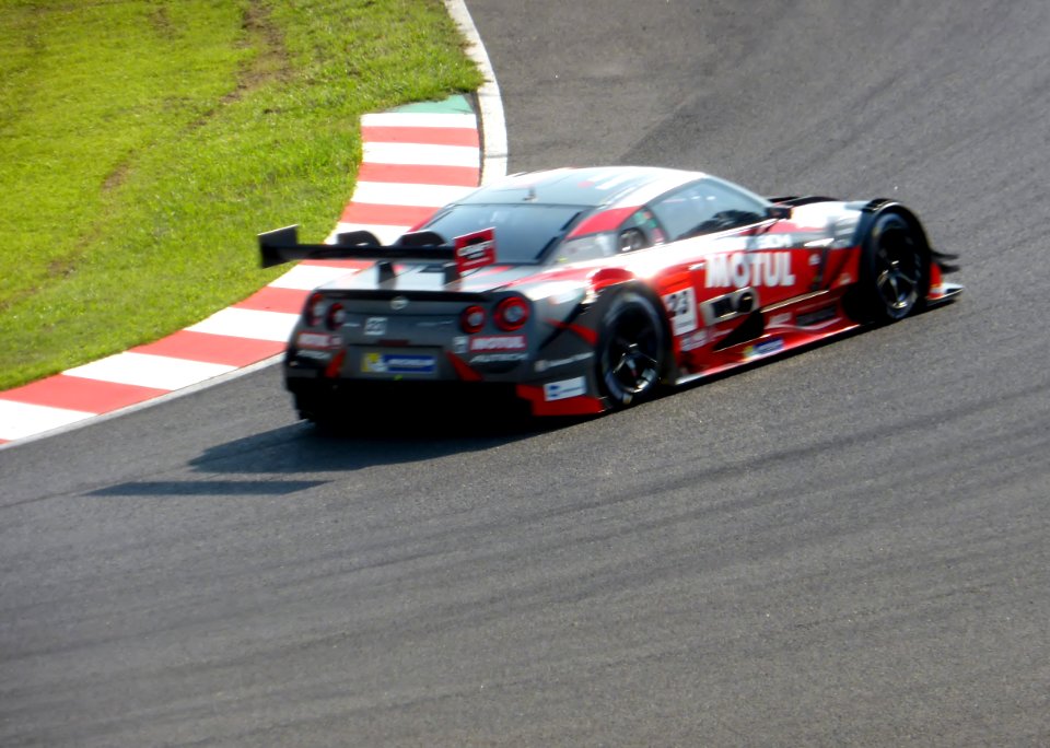 No.23 MOTUL AUTECH GT-R at 2014 pokka sapporo 1000km (8)