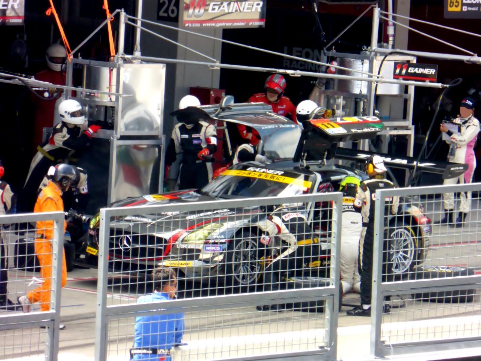 No.11 GAINER DIXCEL SLS at 2014 pokka sapporo 1000km (6)