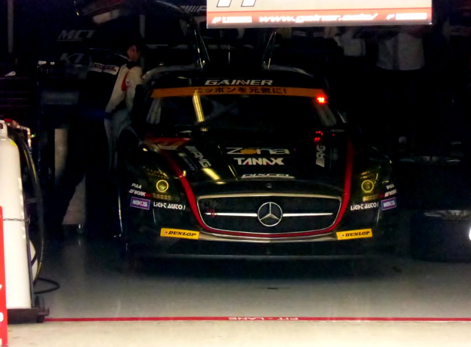 No.11 GAINER DIXCEL SLS at 2014 pokka sapporo 1000km