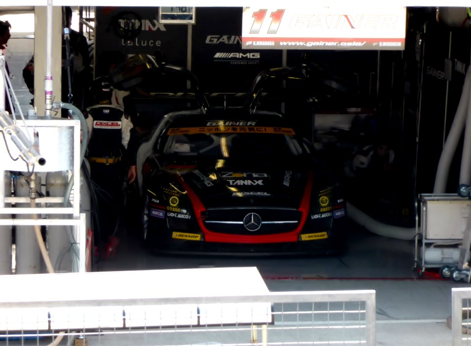No.11 GAINER DIXCEL SLS at 2013 pokka sapporo 1000km (1)