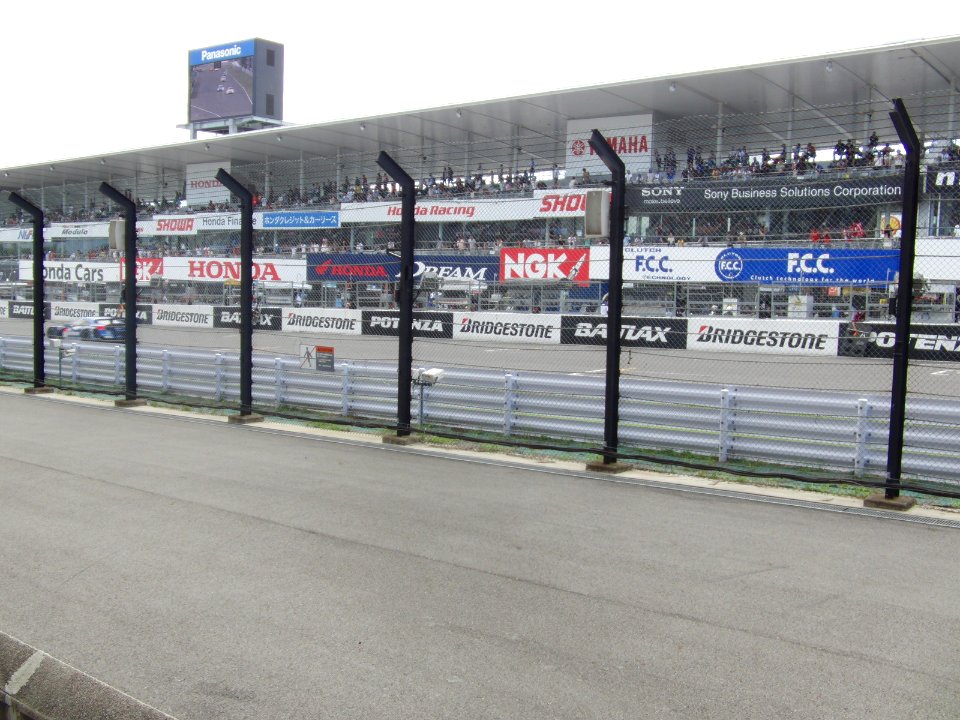 No.17 KEIHIN HSV-010 GT at 2012 Pokka 1000km (6)