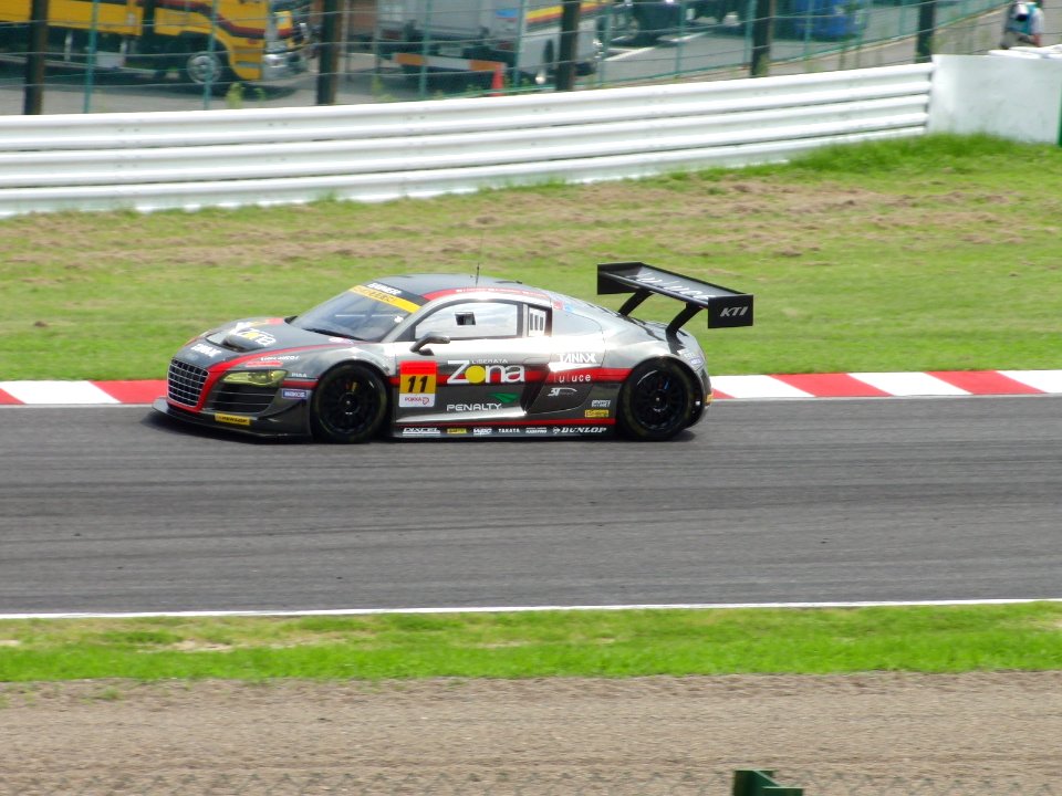 No.11 GAINER DIXCEL R8 LMS at 2012 Pokka 1000km (1)
