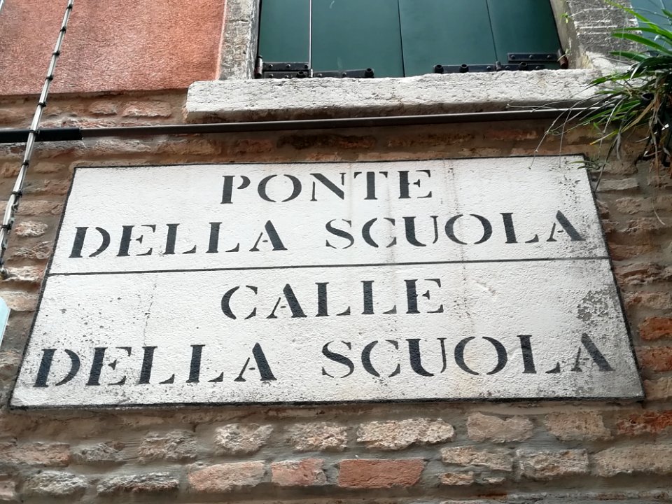 Nizioleti "Ponte della Scuola" e "Calle della Scuola" - Dorsoduro (Venice) 10