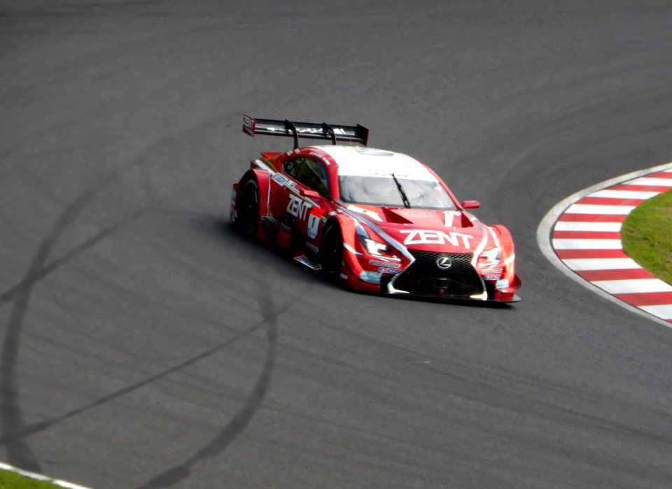 No.1 ZENT CERUMO RC F at 2014 pokka sapporo 1000km (2)
