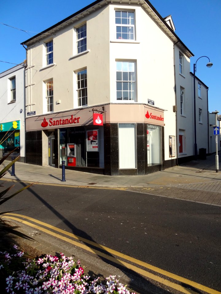 No.1 Great Darkgate Street (Abbey National Building Society)