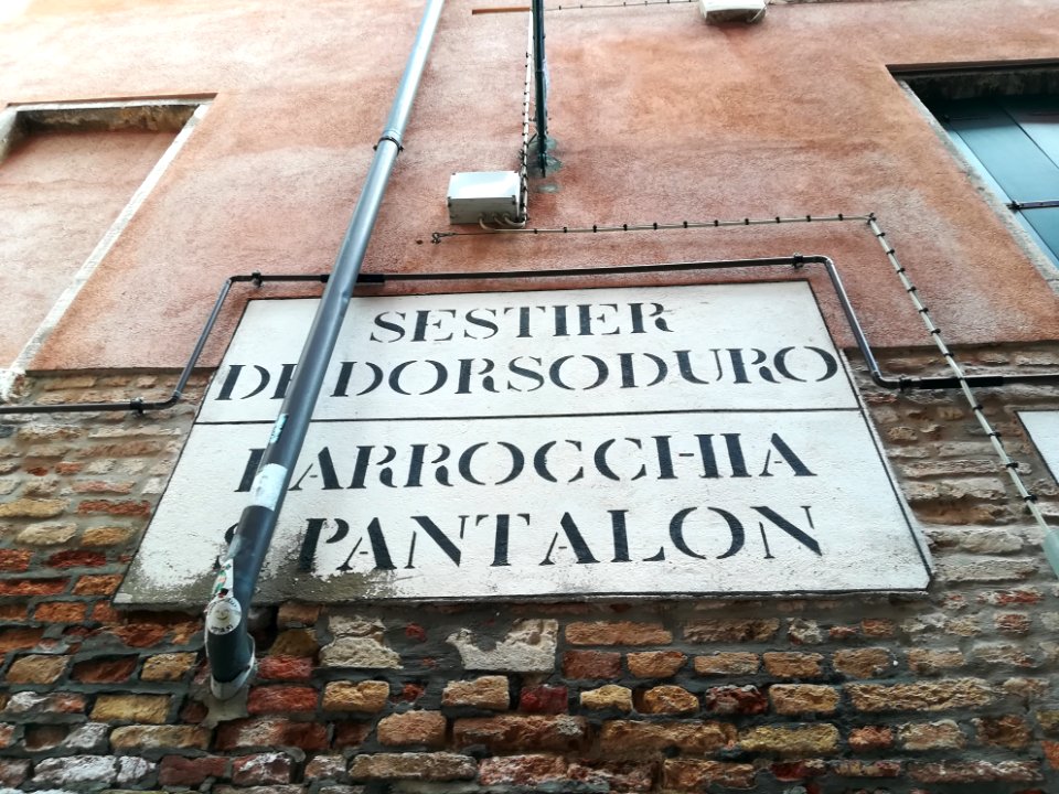 Nizioleti "Sestier de Dorsosuro" e "Parrocchia S. Pantalon" - Dorsoduro (Venice) 11