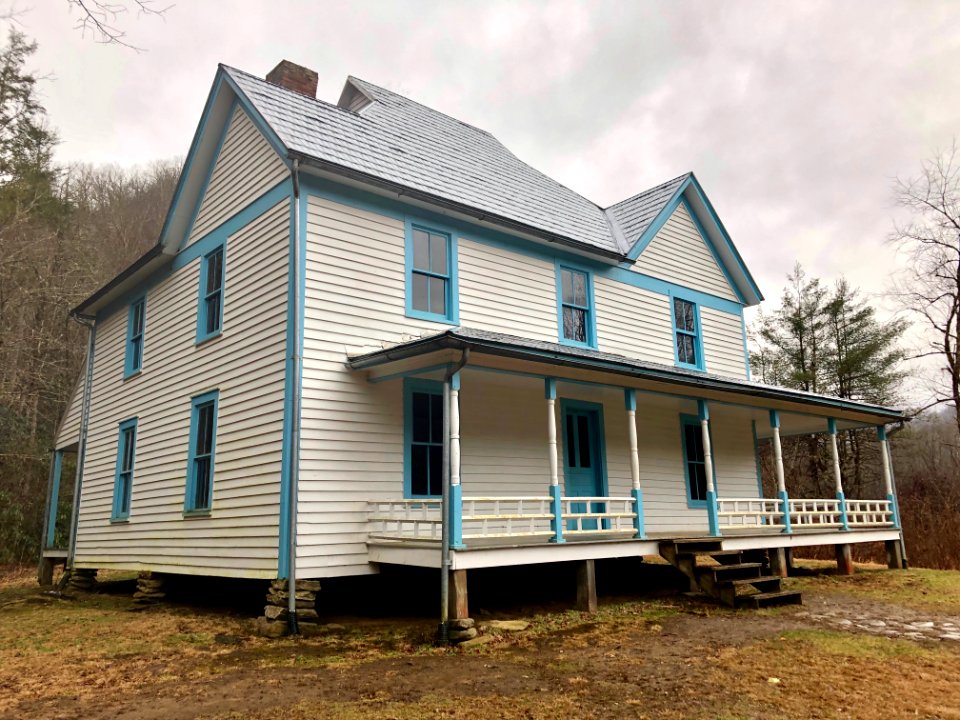 Hiram Caldwell House, Cataloochee, NC 