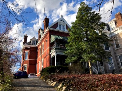 Ohio Avenue, CUF, Cincinnati, OH 