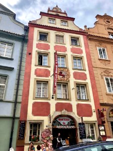 U Červeného lva, Malá Strana, Praha, Hlavní Město Praha, Č… 