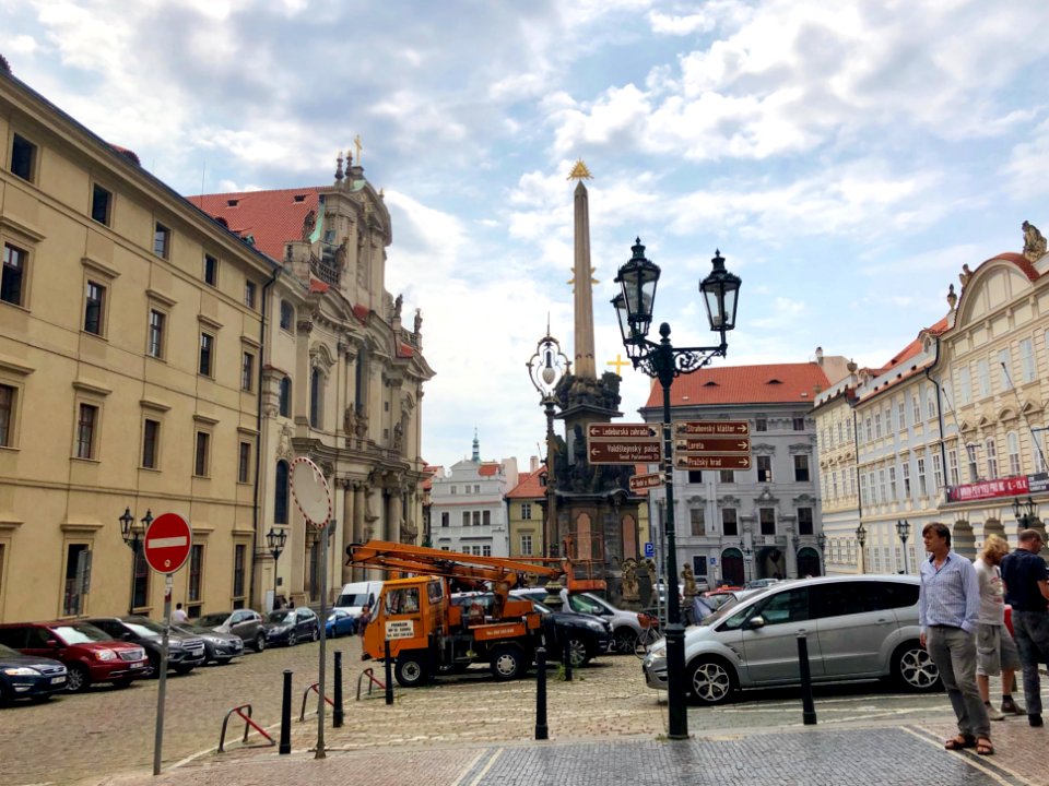 Morový Sloup Nejsvĕtĕjší Trojice, Malá Strana, Praha, Hlav… 