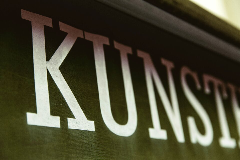 Typo typography font