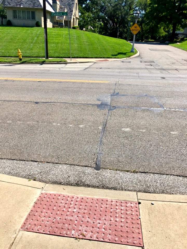 Missing Crosswalk, Paddock Road, North Avondale, Cincinnat… 