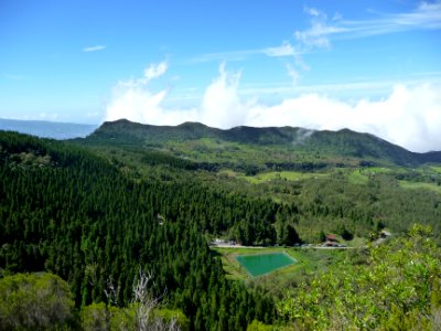Camp de Montplaisir et sa retenue d'eau artificielle 
