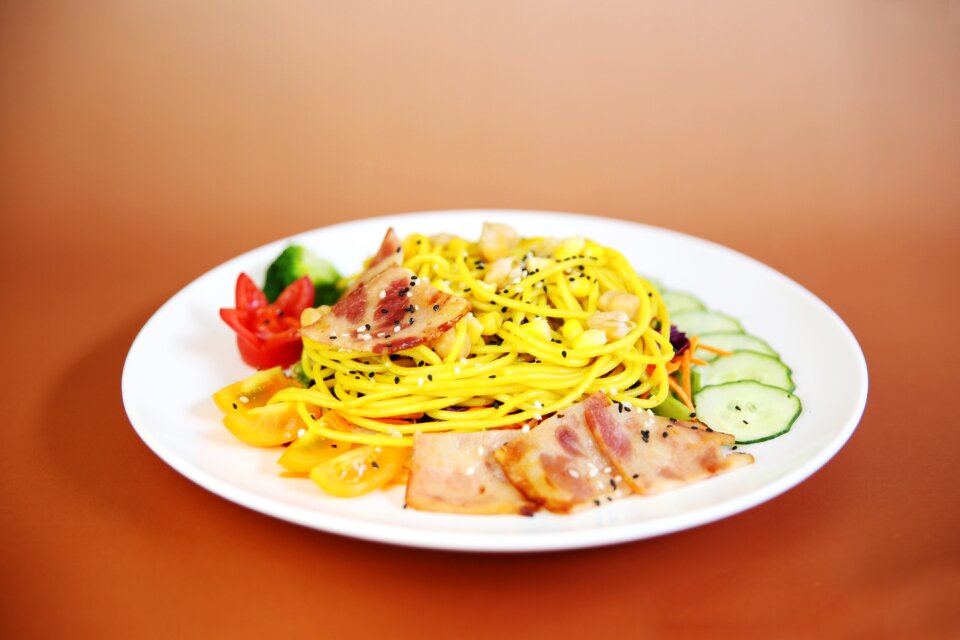 Mushy food dish service