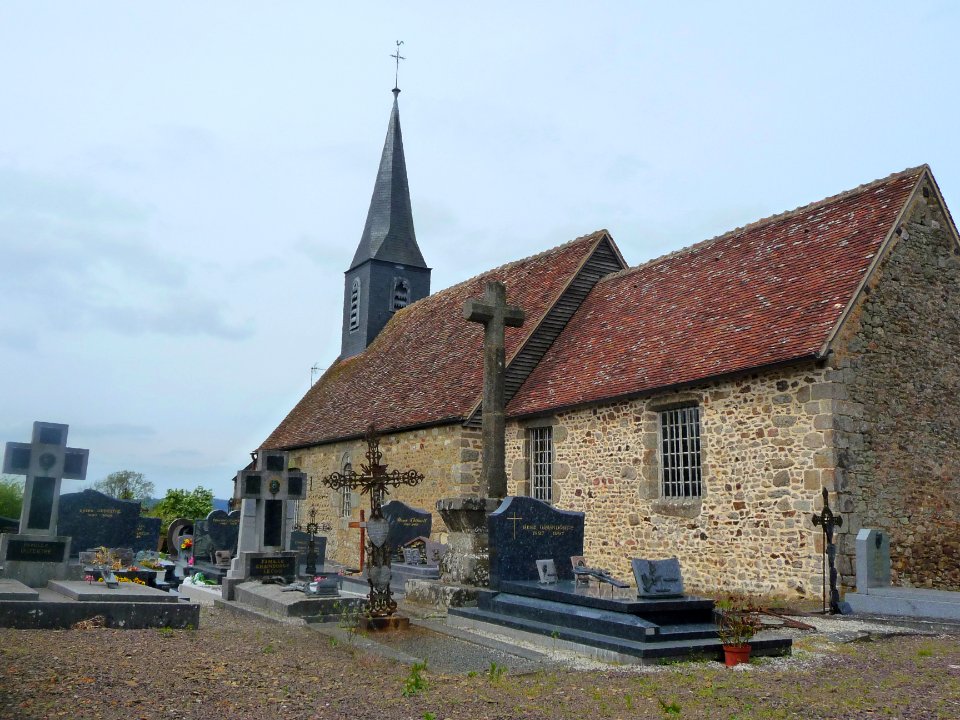 Eglise Saint-Pierre-ès-Liens, Chahains, Orne 