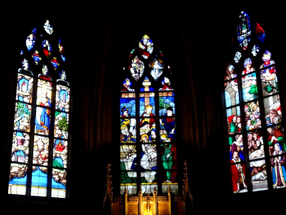 Vitraux, église Notre Dame des Marais, La Ferté-Bernard, S… 