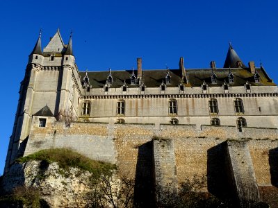 Château de Châteaudun, XIIème siècle, remanié à la Renaiss… photo