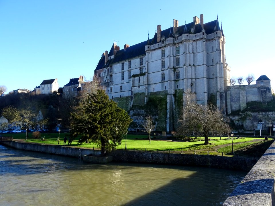 Château de Châteaudun, XIIème siècle, remanié à la Renaiss… 