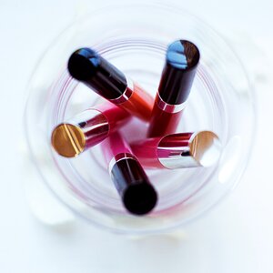 Cosmetics lips gloss