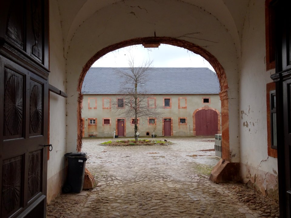 Noßwitzer Hauptstraße 32 Bild 3