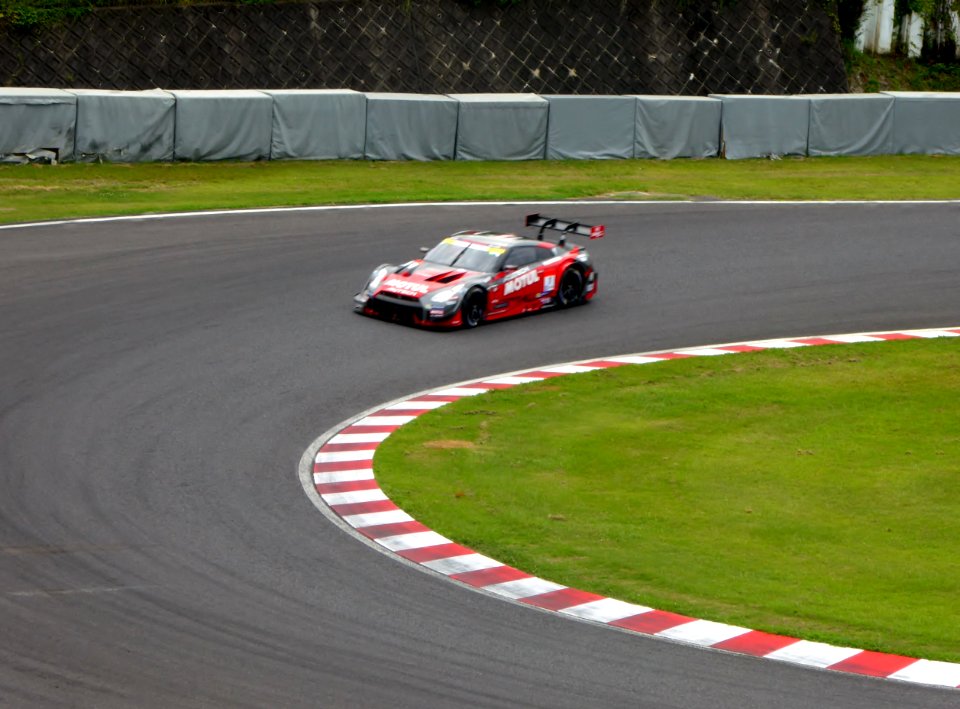 No.1 MOTUL AUTECH GT-R at 2015 Suzuka Tire Test (6)