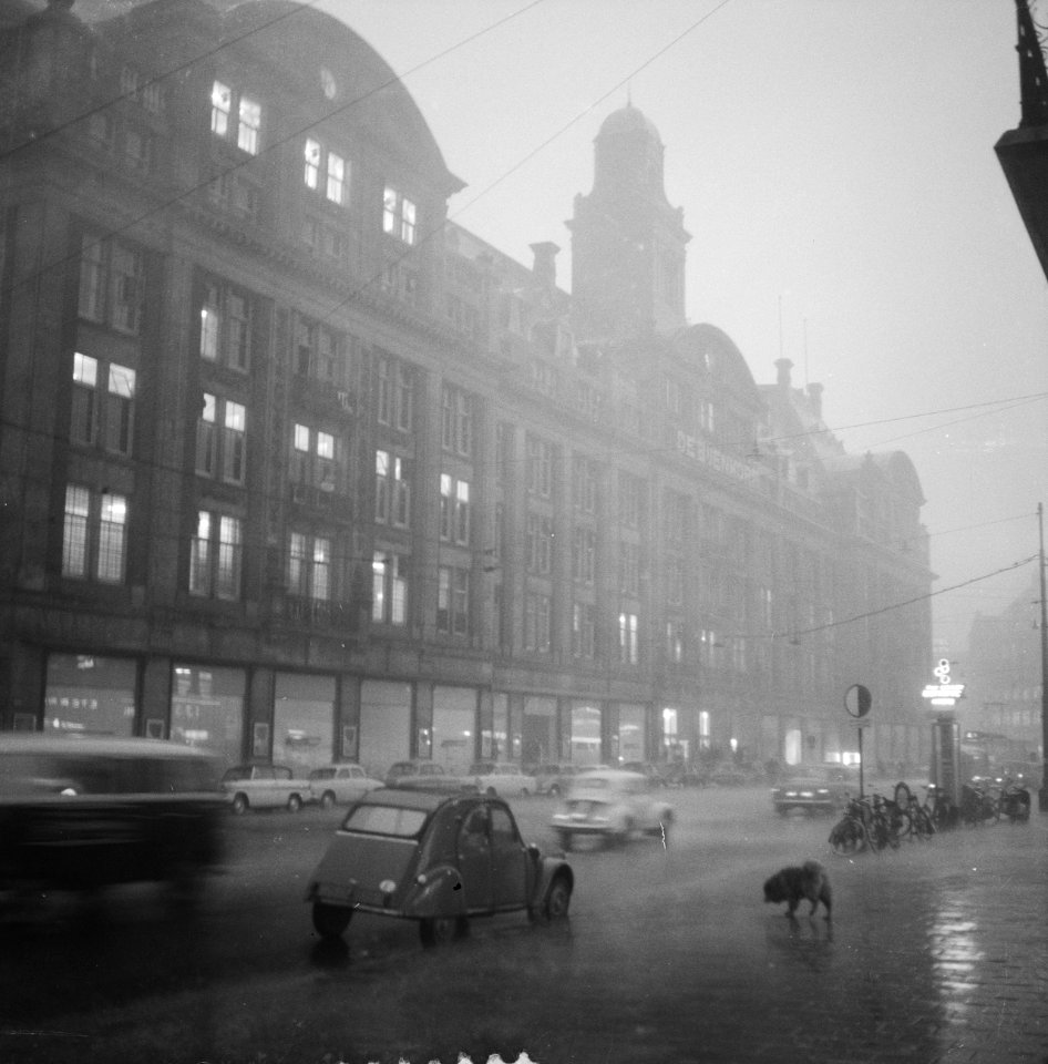 Noodweer boven Amsterdam, Bestanddeelnr 912-7297