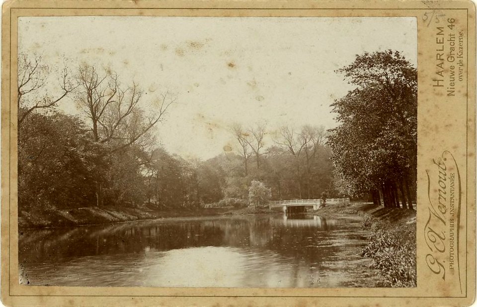 Noorderbrug over de Schotersingel, tegenover de Maerten van Heemskerckstraat z, Inventarisnummer NL-HlmNHA 1100 KNA006012708