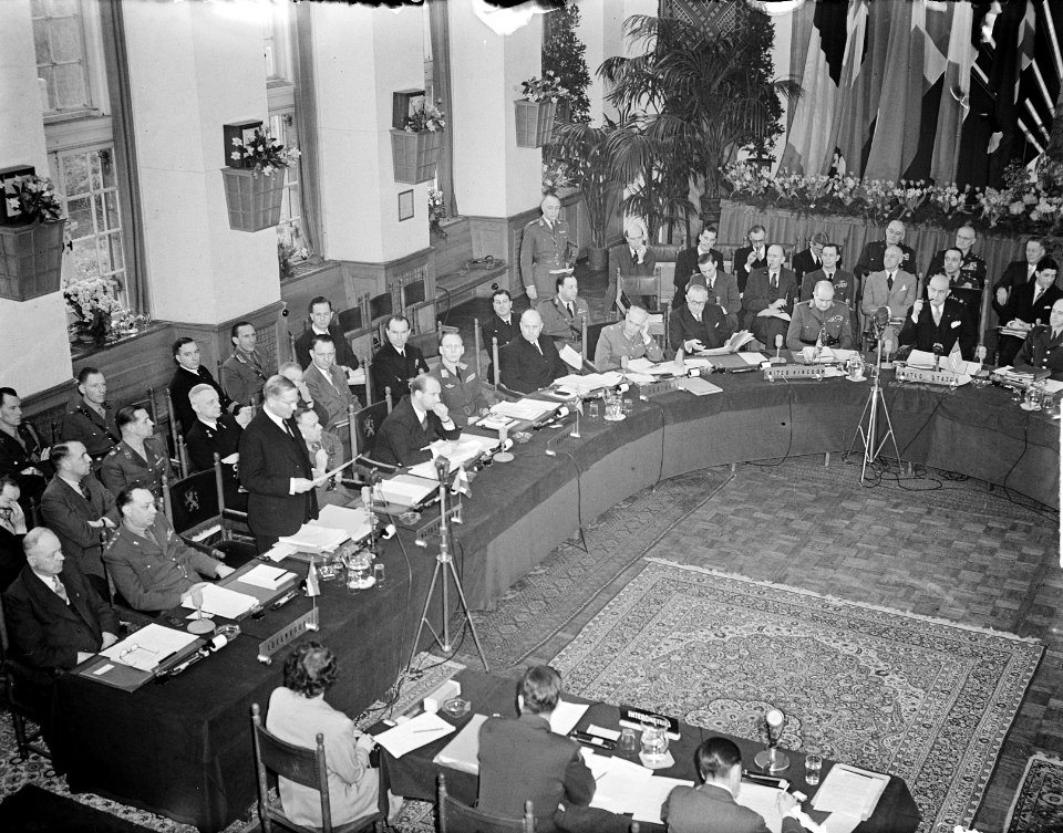Noord Atlantisch Defensie Comite, Minister van Defensie, Bestanddeelnr 903-8979