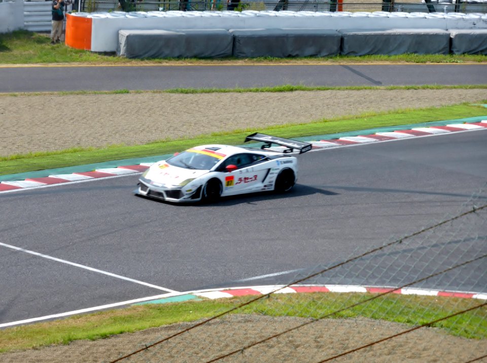 No.87 La Seine Lamborghini GT3 at 2013 pokka sapporo 1000km