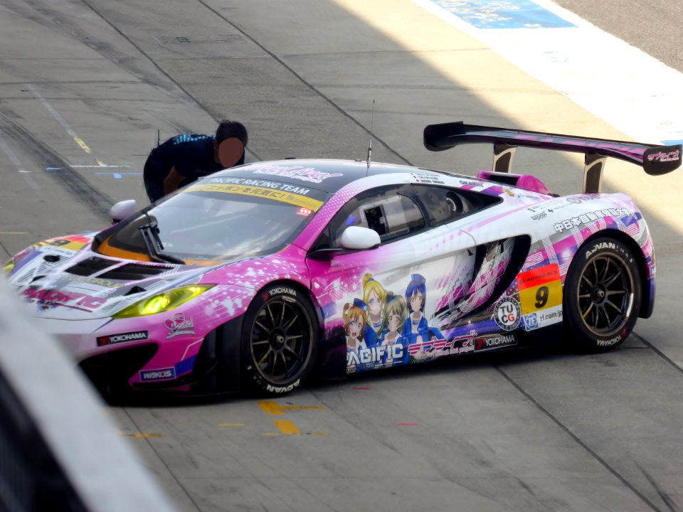 No.9 PACIFIC McLaren with μ's at 2015 Suzuka Tire Test (10)