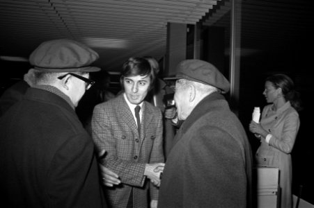 Noord Koreaanse regeringsdelegatie arriveert op Schiphol, Bestanddeelnr 925-1921