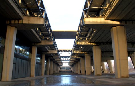 Noord metrostation 2013