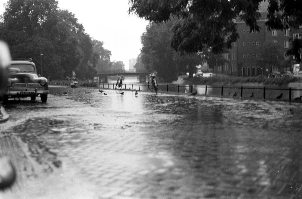 Noodweer, Bestanddeelnr 914-2724