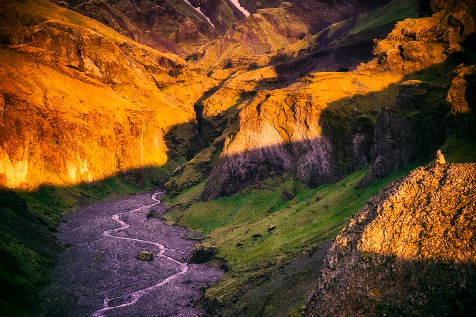 Travel tourism valley